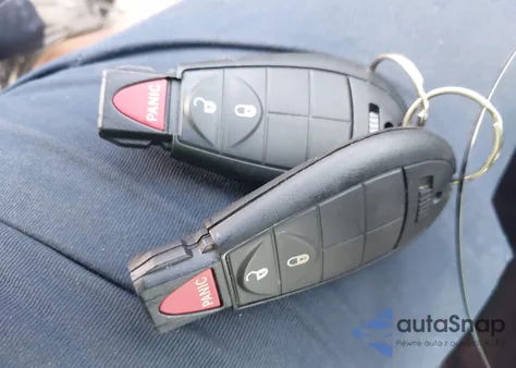 2017 Jeep Cherokee Latitude 4X4 из США, поврежденный, VIN 1C4PJMCS7HD219932